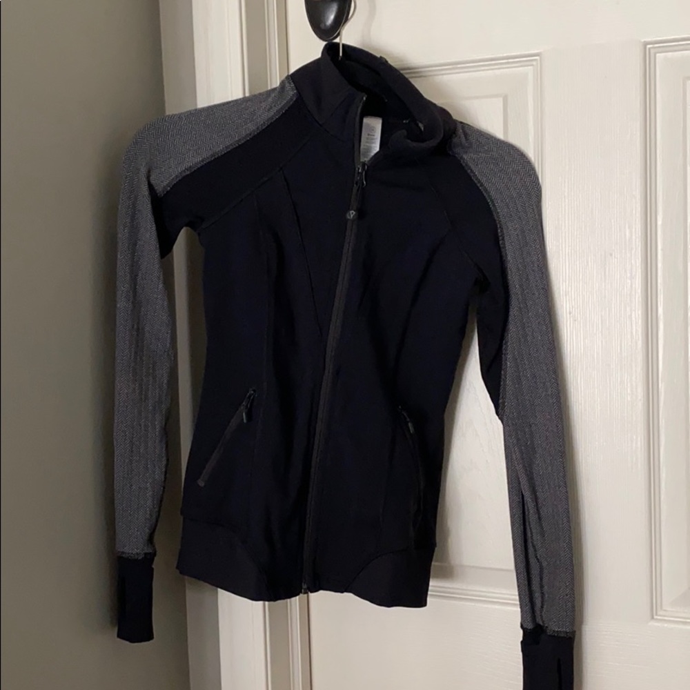 ivivva zip up